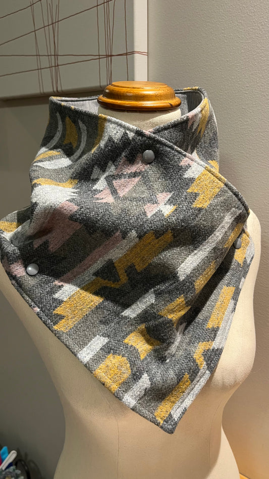 Charcoal Sunburst Winter Cowl
