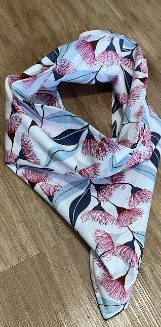 Gum Blossom Cooling Bandana