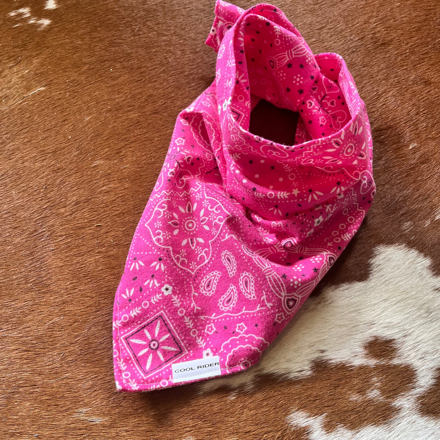 Classic Cowgirl Cooling Bandana