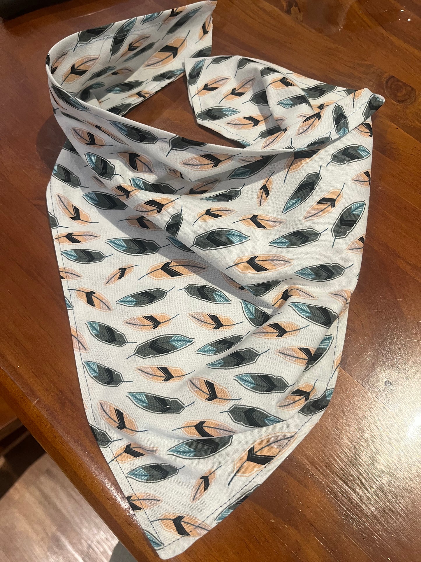 Pastel Feather Cooling Bandana